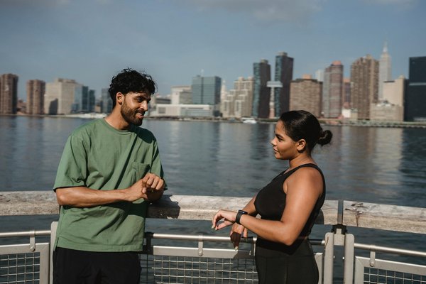 How Can Small Businesses in the UK Improve Their Digital Presence?